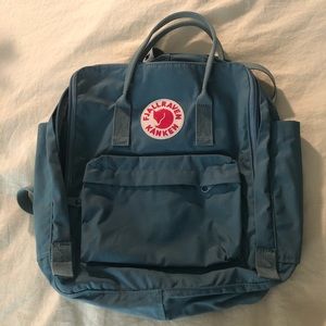 Fjallraven Classic Kanken Frost Green
